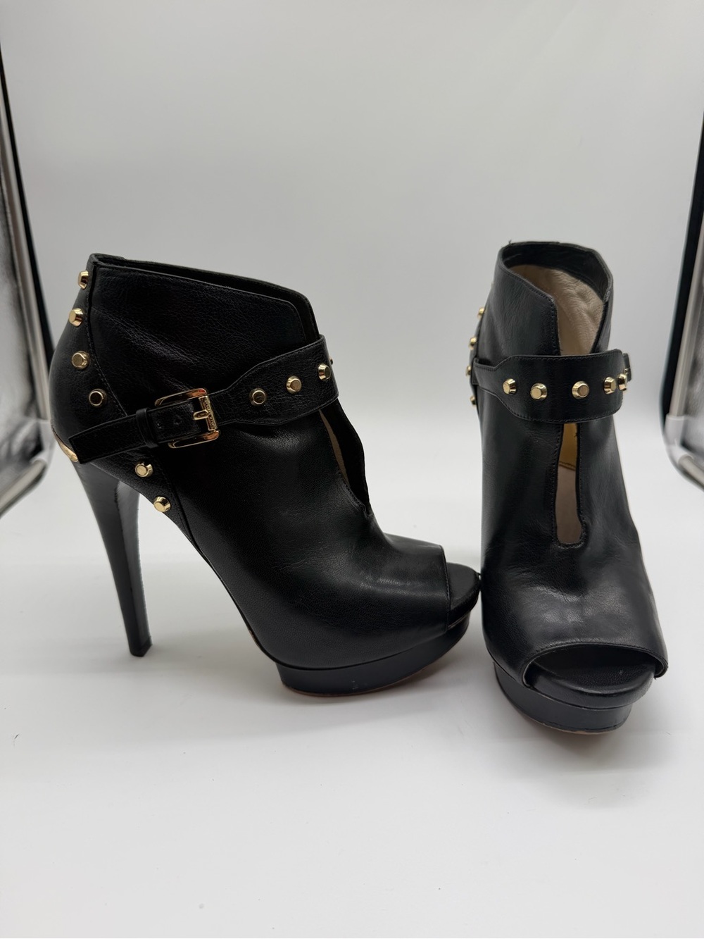 Michael Kors Black Peep-Toe Studded Platform Booties Sz 8